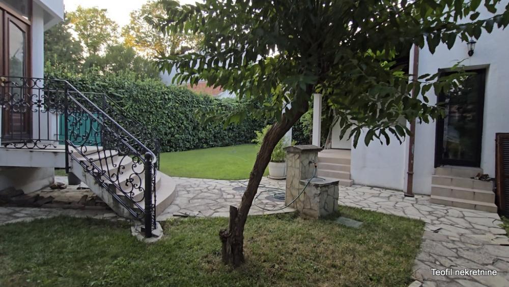 Slika 4 - Istarska,  Kuća za izdavanje, 550m2, 7.000€