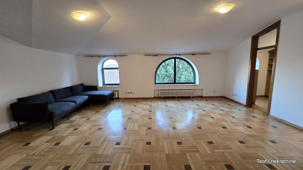 Slika 8 - Istarska,  Kuća za izdavanje, 550m2, 7.000€