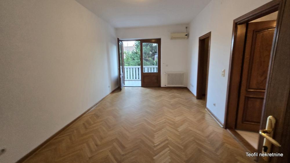 Slika 11 - Istarska,  Kuća za izdavanje, 550m2, 7.000€