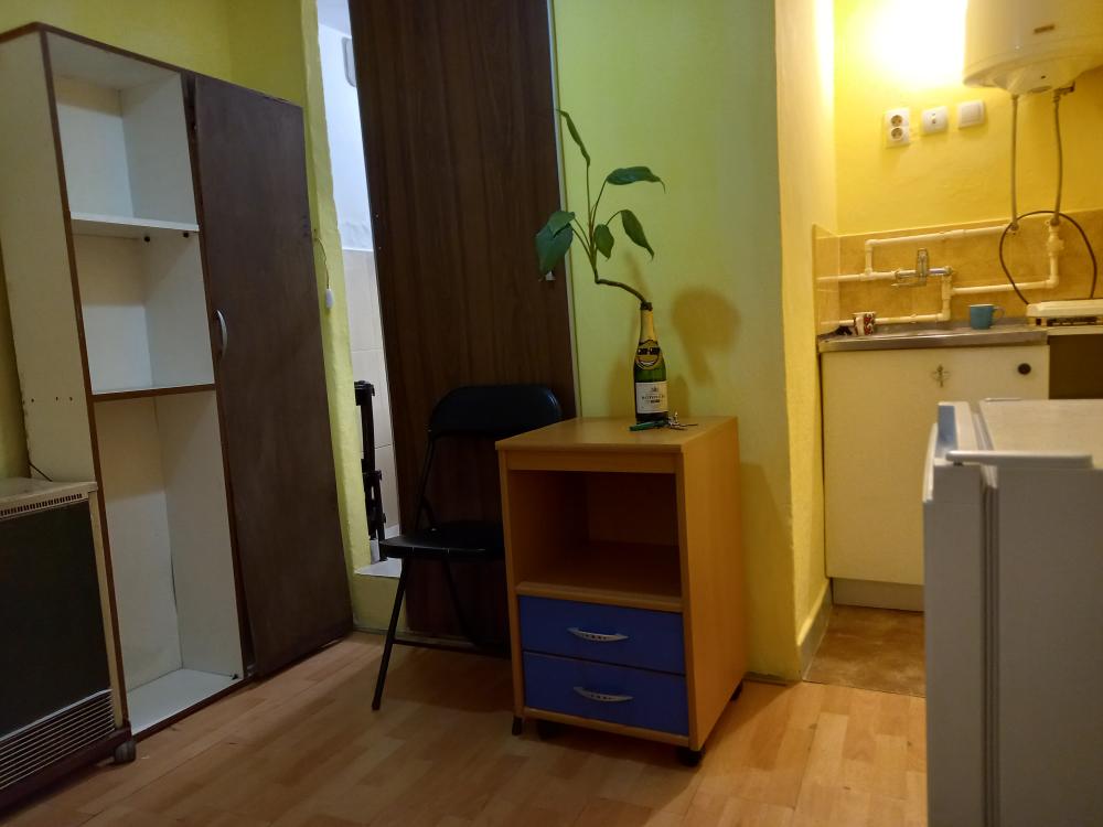 Slika 5 - Sindjelicev Trg 16, Jednosoban stan za izdavanje, 17m2, 160€