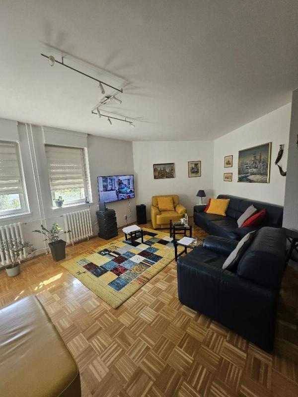 Slika 1 - Viktora Novaka, Troiposoban stan na prodaju, 97m2, 360.000€