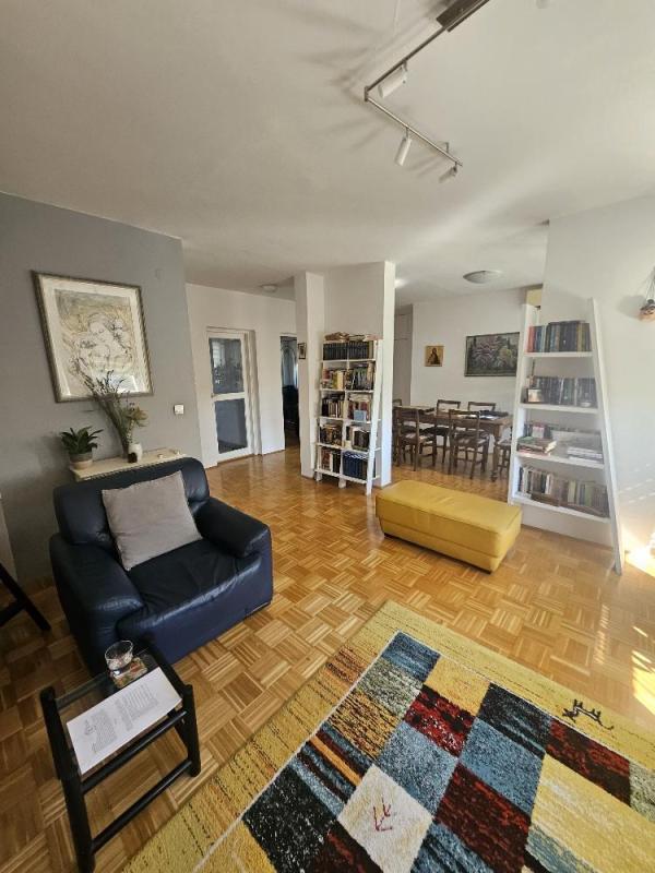 Slika 2 - Viktora Novaka, Troiposoban stan na prodaju, 97m2, 360.000€