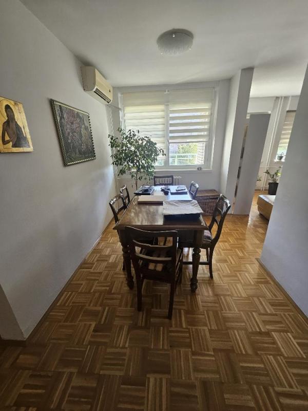 Slika 5 - Viktora Novaka, Troiposoban stan na prodaju, 97m2, 360.000€