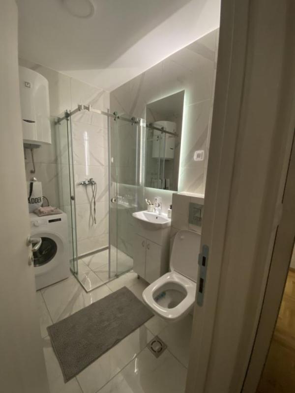 Slika 9 - Jednoiposoban stan na prodaju, 38m2, 145.000€