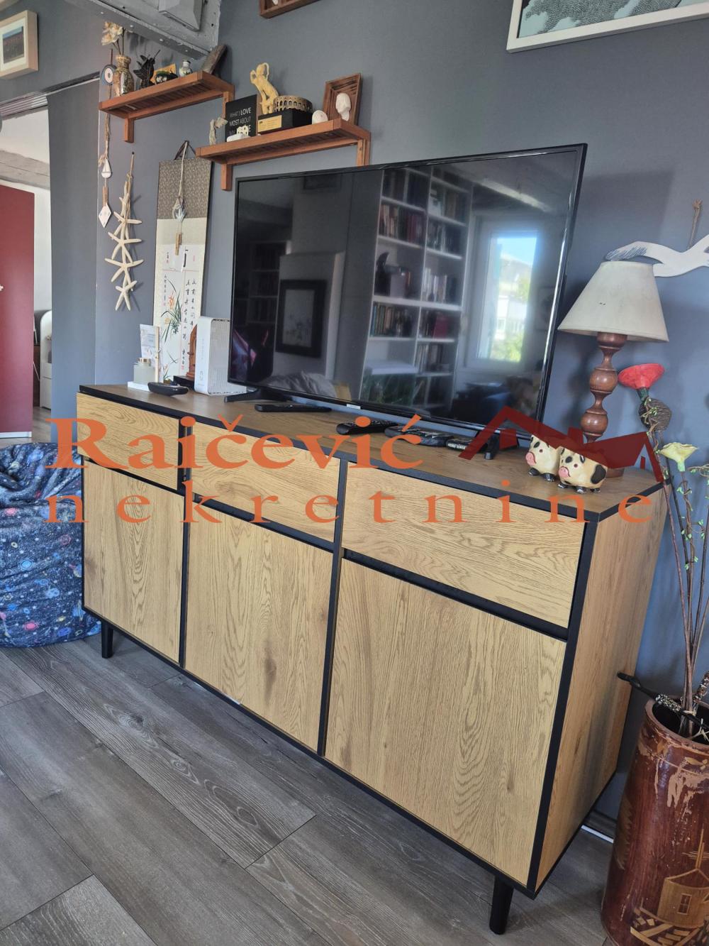 Slika 1 - Beogradska, Četvorosoban stan na prodaju, 141m2, 480.000€