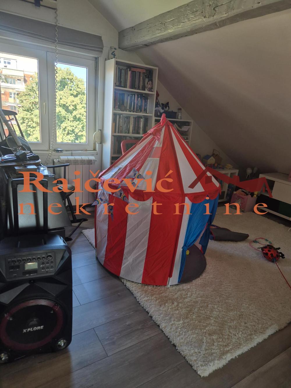 Slika 8 - Beogradska, Četvorosoban stan na prodaju, 141m2, 480.000€