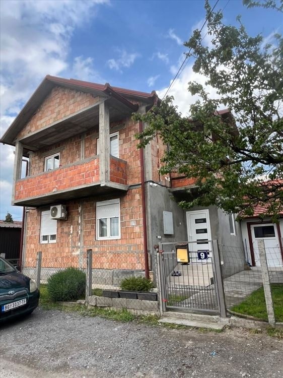 Slika 9 - Despota Ivanisa,  Kuća na prodaju, 142m2, 190.000€