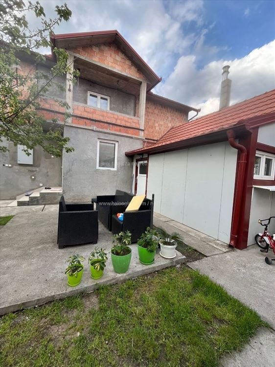 Slika 1 - Despota Ivanisa,  Kuća na prodaju, 142m2, 190.000€