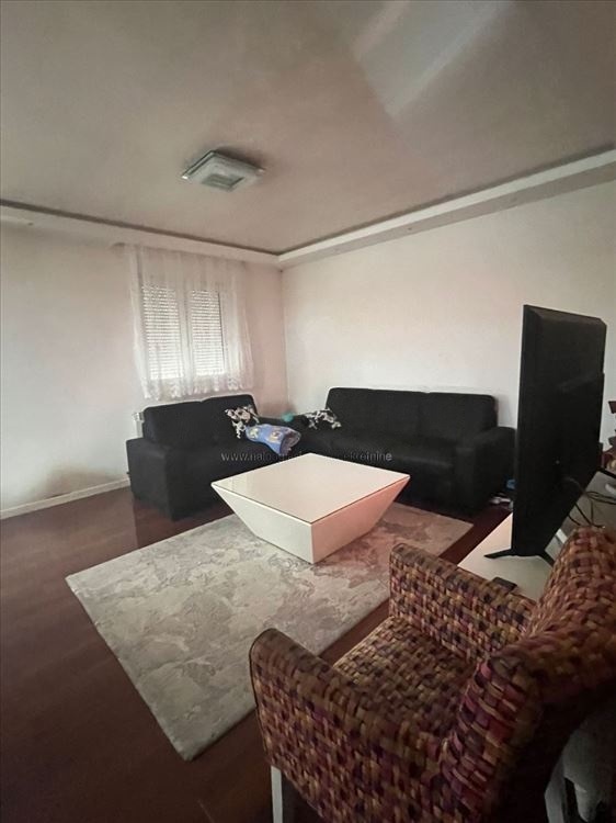 Slika 3 - Despota Ivanisa,  Kuća na prodaju, 142m2, 190.000€