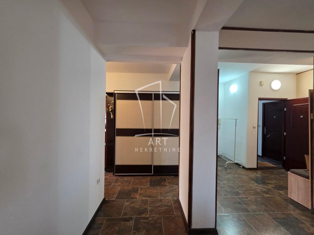 Slika 4 - Hablova, Četvorosoban stan za izdavanje, 113m2, 800€