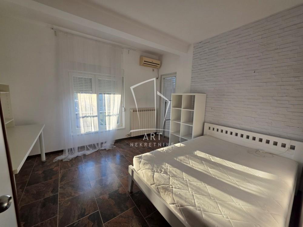 Slika 6 - Hablova, Četvorosoban stan za izdavanje, 113m2, 800€