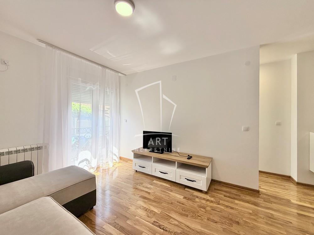 Slika 1 - Zeke Buljubaše, Jednoiposoban stan za izdavanje, 41m2, 650€