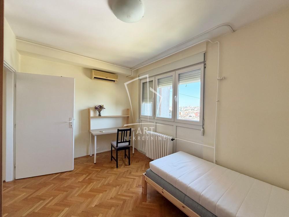 Slika 11 - Resavska, Trosoban stan za izdavanje, 82m2, 900€