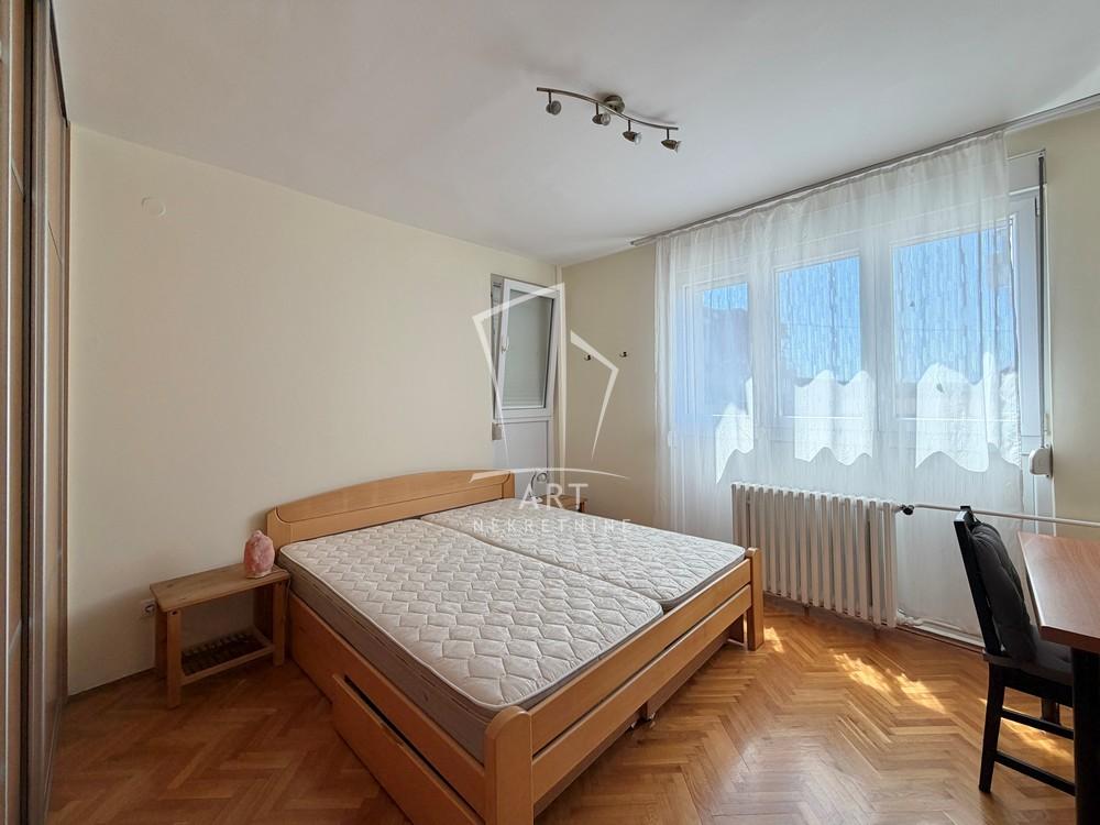 Slika 8 - Resavska, Trosoban stan za izdavanje, 82m2, 900€