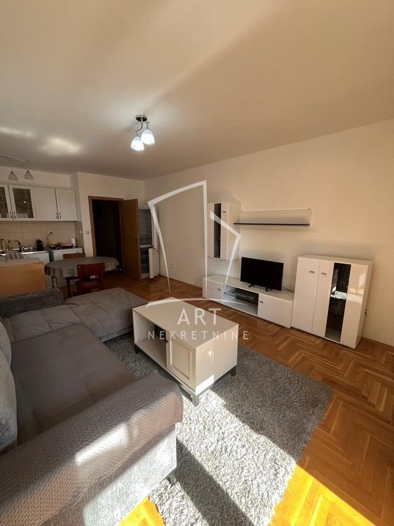 Glavna slika -Dragutina Milutinovića, Trosoban stan za izdavanje, 57m2, 550€