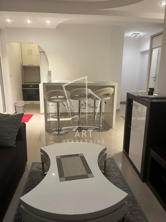 Slika 1 - Bubanjska, Jednoiposoban stan za izdavanje, 36m2, 380€