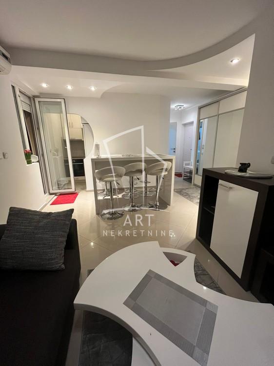 Slika 2 - Bubanjska, Jednoiposoban stan za izdavanje, 36m2, 380€