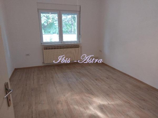Slika 9 - Karla Soprona, Kuća za izdavanje, 100m2, 1.250€