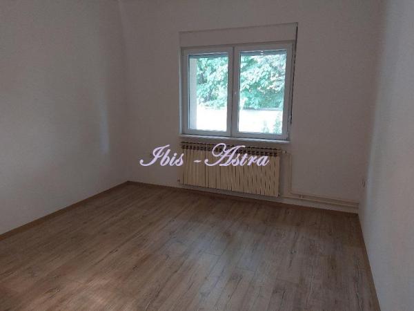 Slika 10 - Karla Soprona, Kuća za izdavanje, 100m2, 1.250€