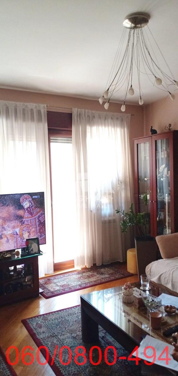 Slika 1 - Požarevačka, Trosoban stan na prodaju, 70m2, 350.000€