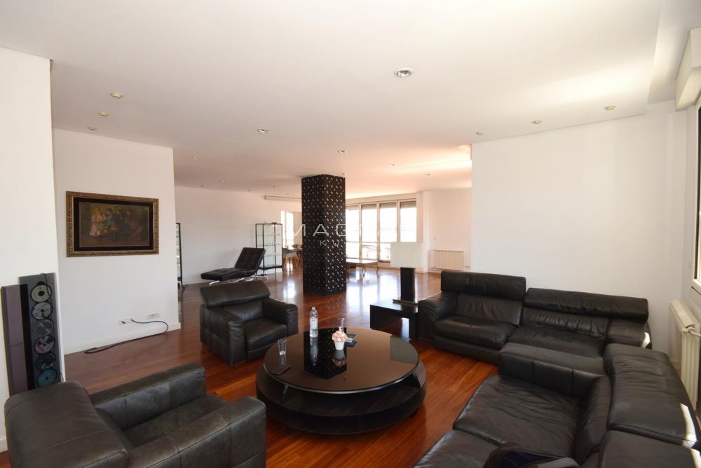 Slika 2 - Dalmatinska,  Stan za izdavanje, 510m2, 2.900€