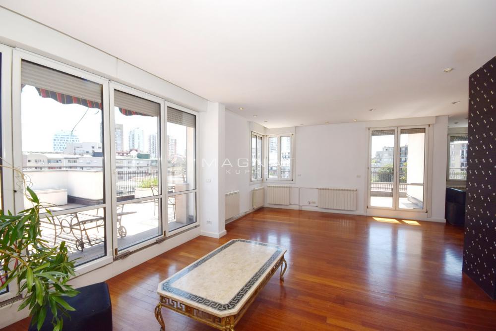Slika 4 - Dalmatinska,  Stan za izdavanje, 510m2, 2.900€