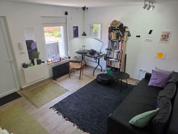Slika 1 - Vojvode Stepe, Jednoiposoban stan na prodaju, 26m2, 89.000€