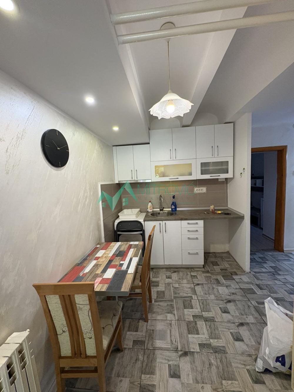 Slika 5 - Dvosoban stan za izdavanje, 50m2, 450€