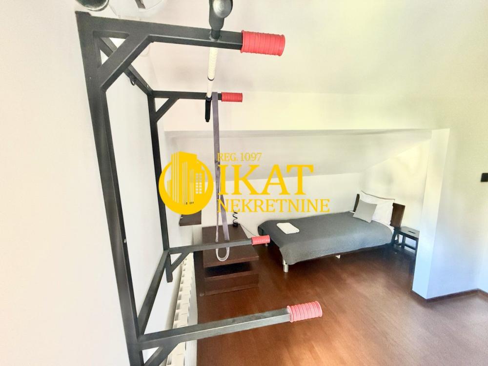 Slika 7 - Bulevar oslobođenja, Četvorosoban stan na prodaju, 136m2, 380.000€