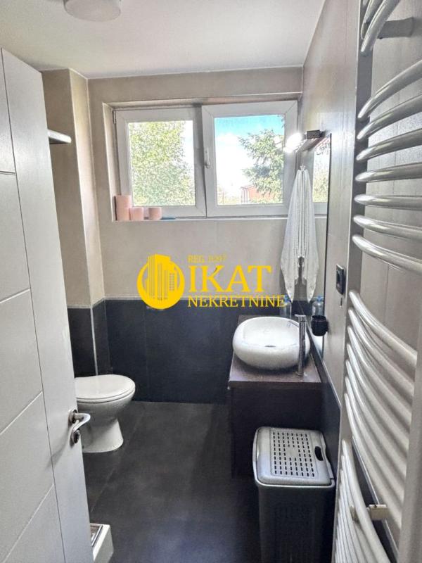 Slika 11 - Bulevar oslobođenja, Četvorosoban stan na prodaju, 136m2, 380.000€