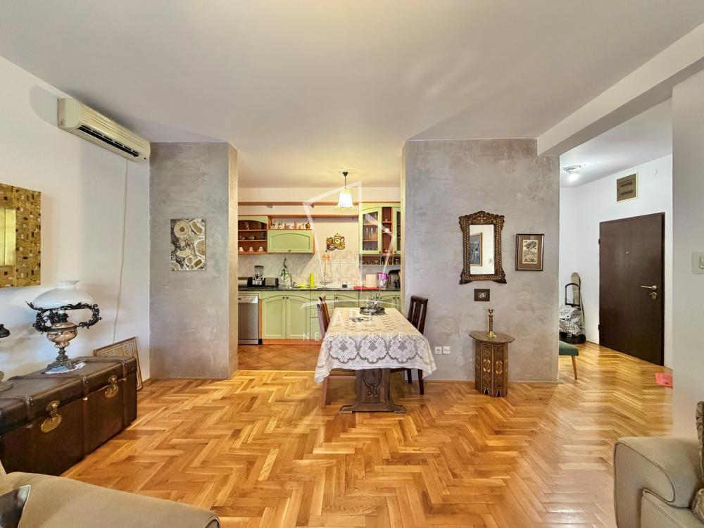Slika 2 - Ljube Didića, Četvorosoban stan za izdavanje, 84m2, 900€