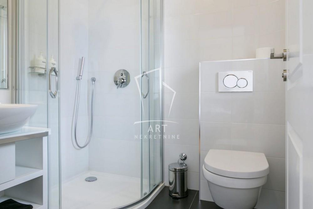 Slika 10 - Terazije, Petosoban stan za izdavanje, 123m2, 2.500€