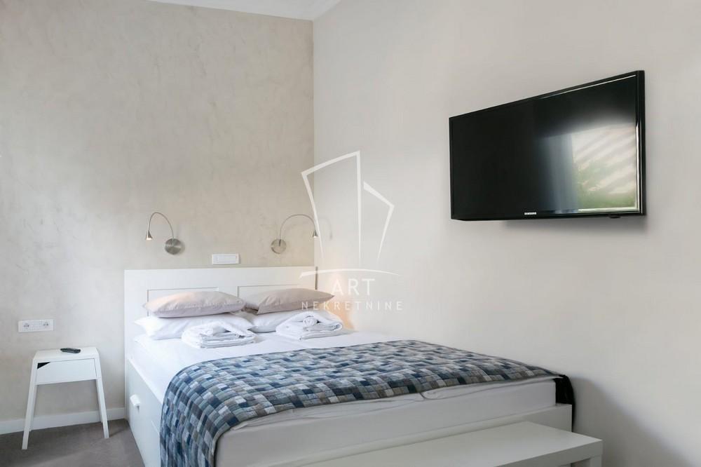 Slika 5 - Terazije, Petosoban stan za izdavanje, 123m2, 2.500€