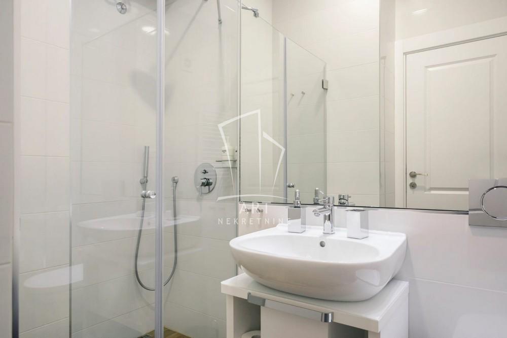 Slika 7 - Terazije, Petosoban stan za izdavanje, 123m2, 2.500€