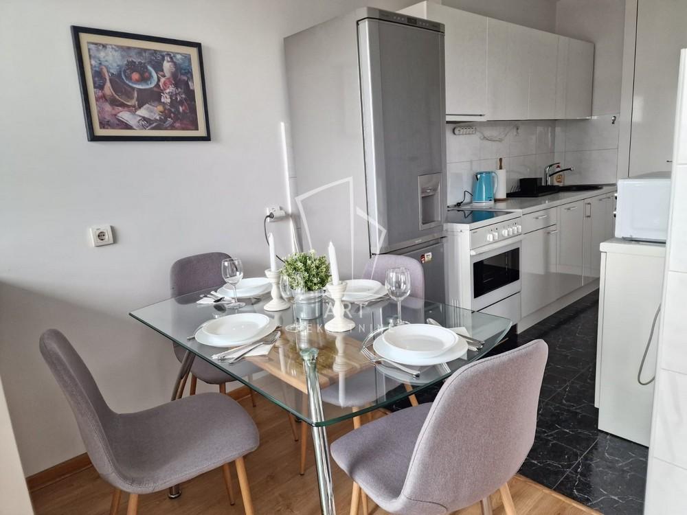 Slika 4 - Bulevar Mihajla Pupina, Trosoban stan za izdavanje, 67m2, 1.300€