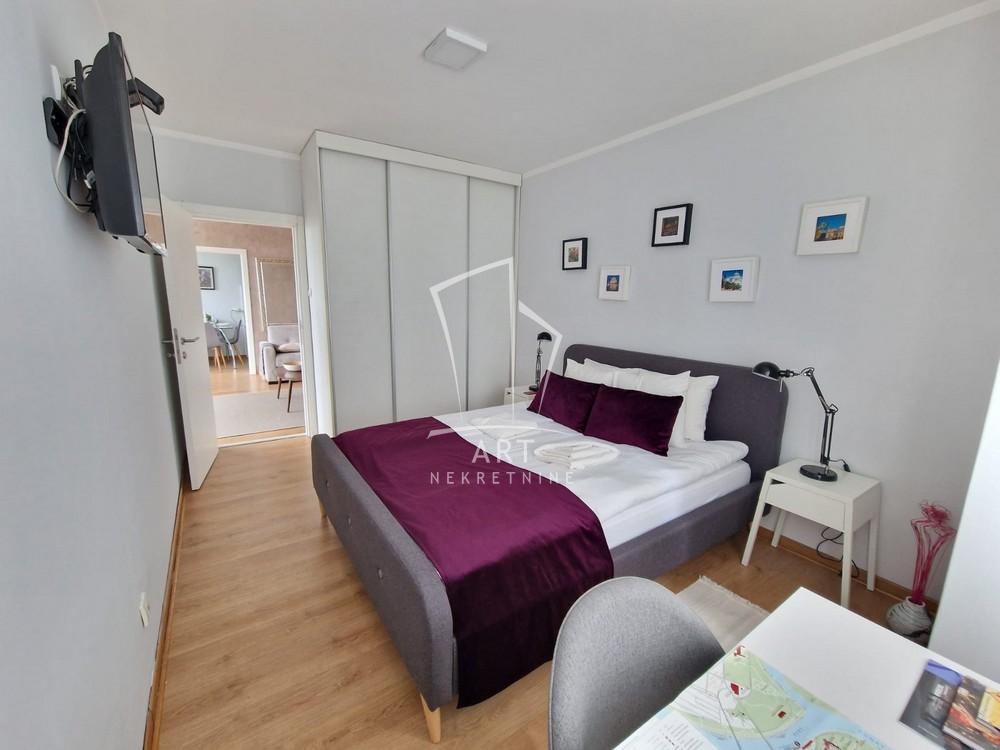 Slika 9 - Bulevar Mihajla Pupina, Trosoban stan za izdavanje, 67m2, 1.300€