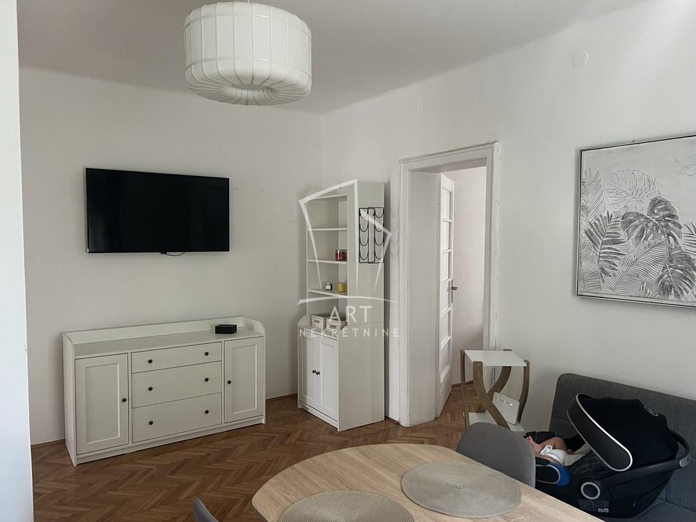 Slika 1 - Takovska, Trosoban stan za izdavanje, 55m2, 900€