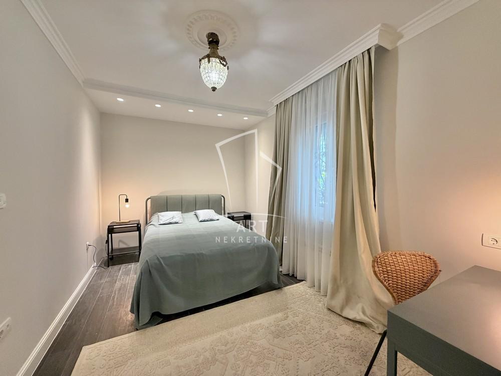 Slika 11 - Bože Jankovića, Trosoban stan na prodaju, 80m2, 335.000€