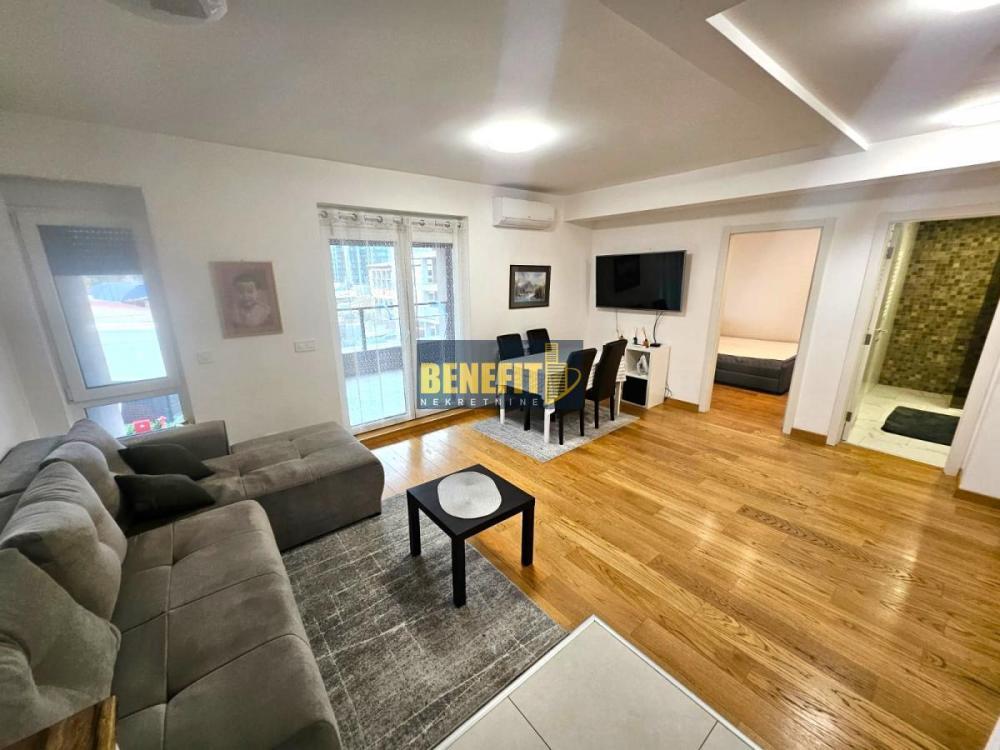 Glavna slika -Dvosoban stan za izdavanje, 50m2, 750€