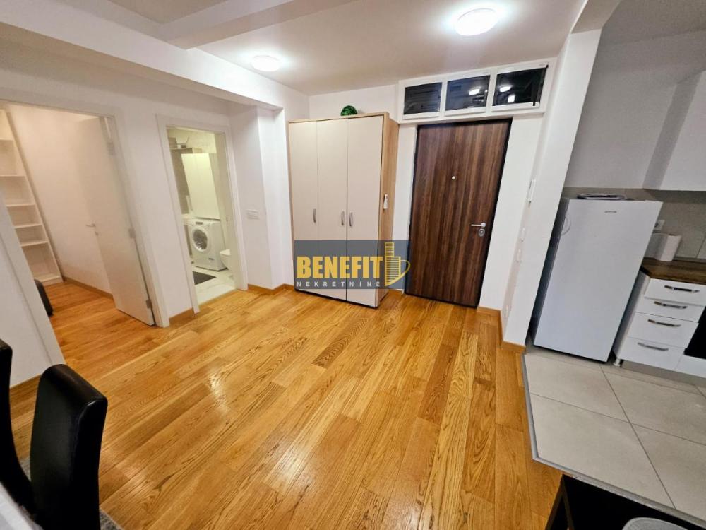 Slika 3 - Dvosoban stan za izdavanje, 50m2, 750€