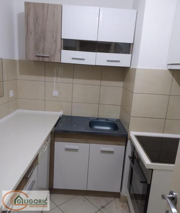 Slika 9 - Ulcinjska, Četvorosoban stan za izdavanje, 95m2, 950€
