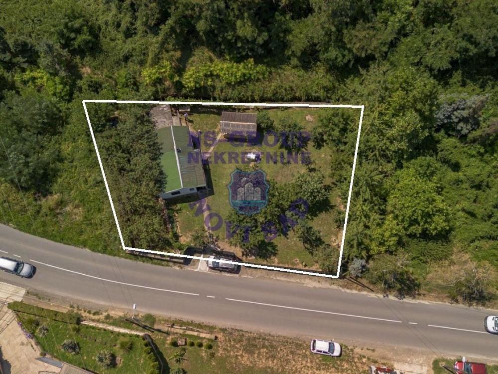 Glavna slika - Plac na prodaju, Ledinci, 98.670€