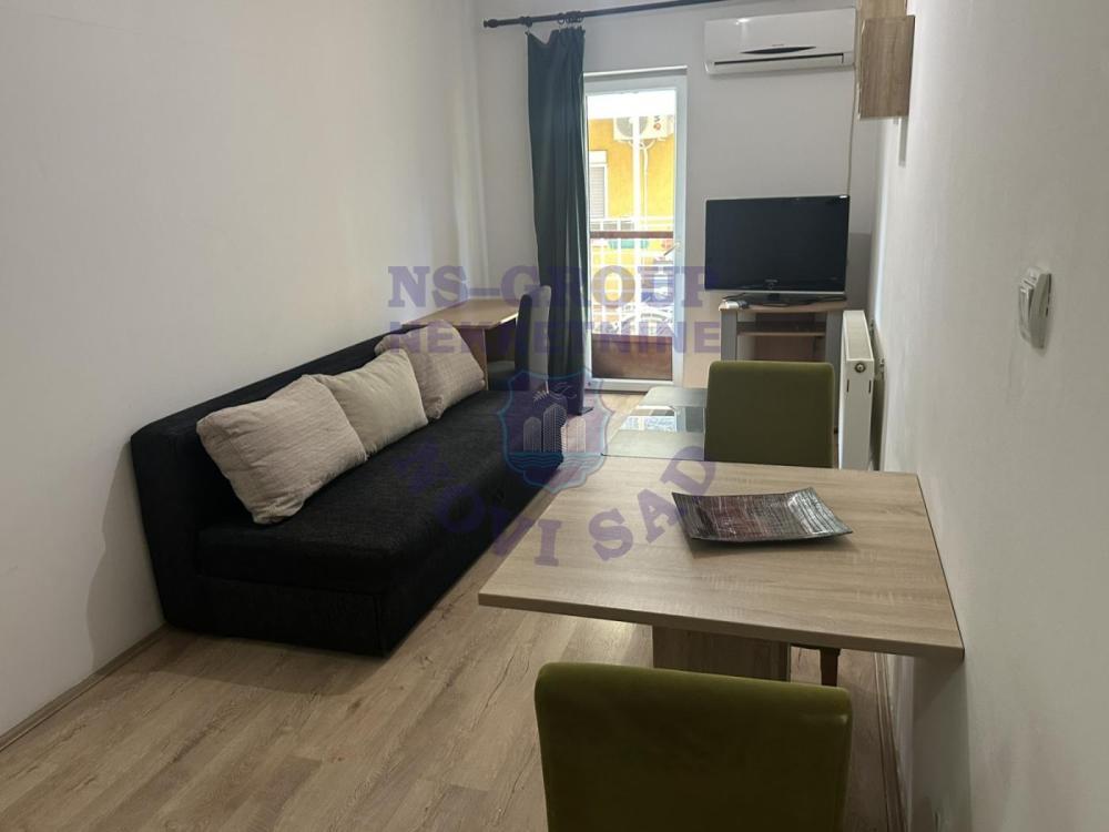 Glavna slika -Jednoiposoban stan na prodaju, 36m2, 100.120€