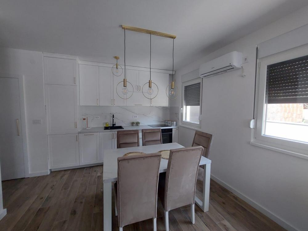 Slika 3 - Trosoban stan za izdavanje, 55m2, 900€