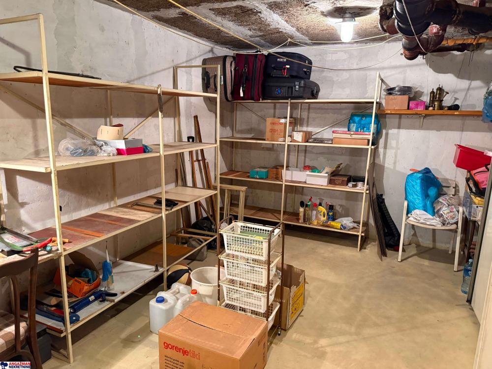 Slika 0 - Teodora Borockog,  Kuća na prodaju, 96m2, 395.000€