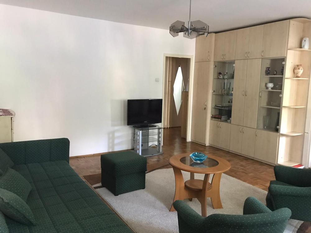Slika 1 - Zmajevačka 38, Troiposoban stan za izdavanje, 93m2, 600€
