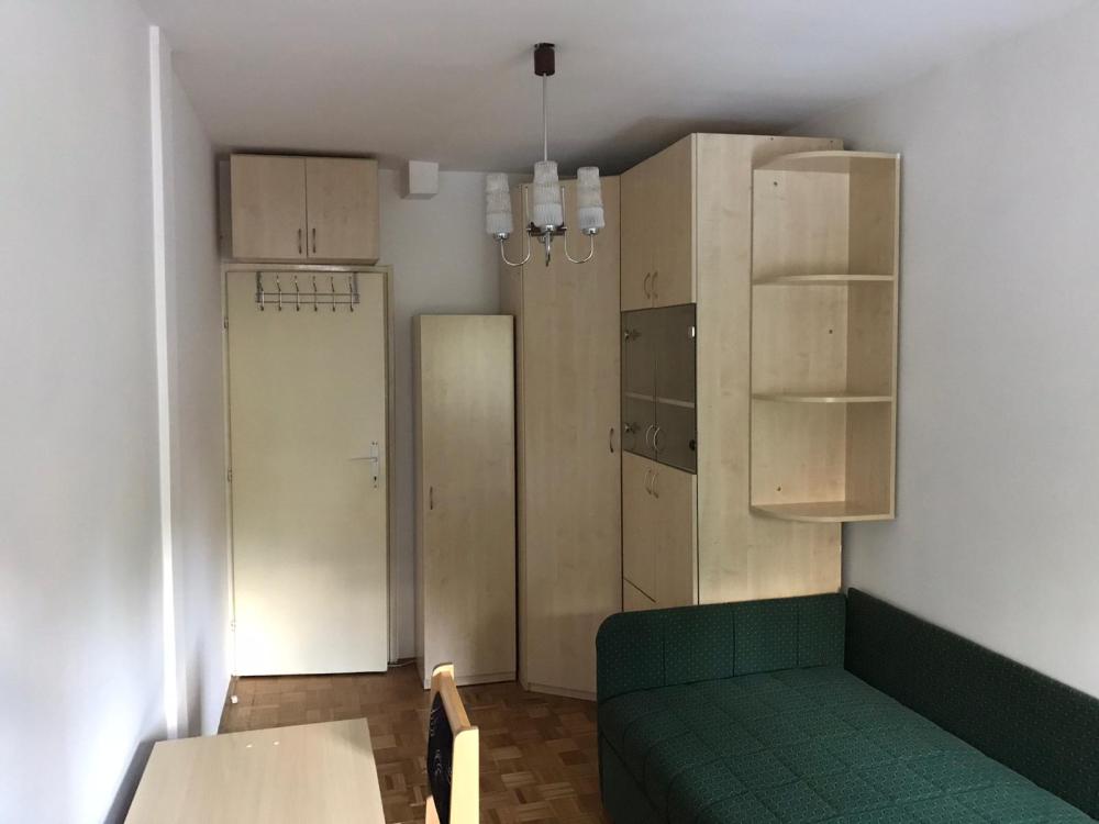 Slika 5 - Zmajevačka 38, Troiposoban stan za izdavanje, 93m2, 600€