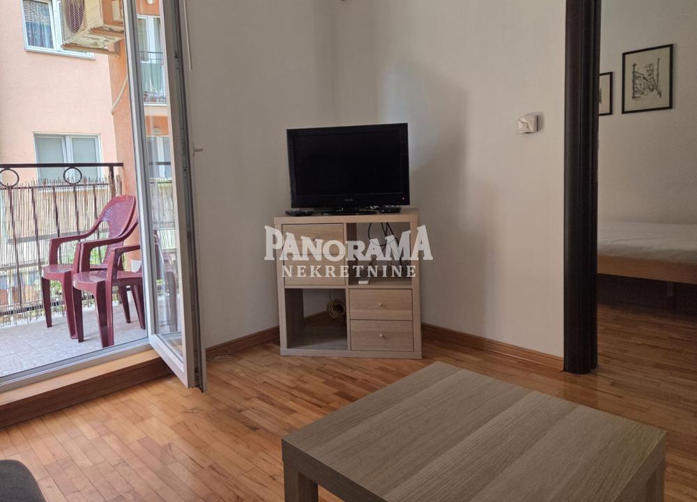 Slika 1 - Sretena Mladenovića Mike, Jednoiposoban stan za izdavanje, 37m2, 350€
