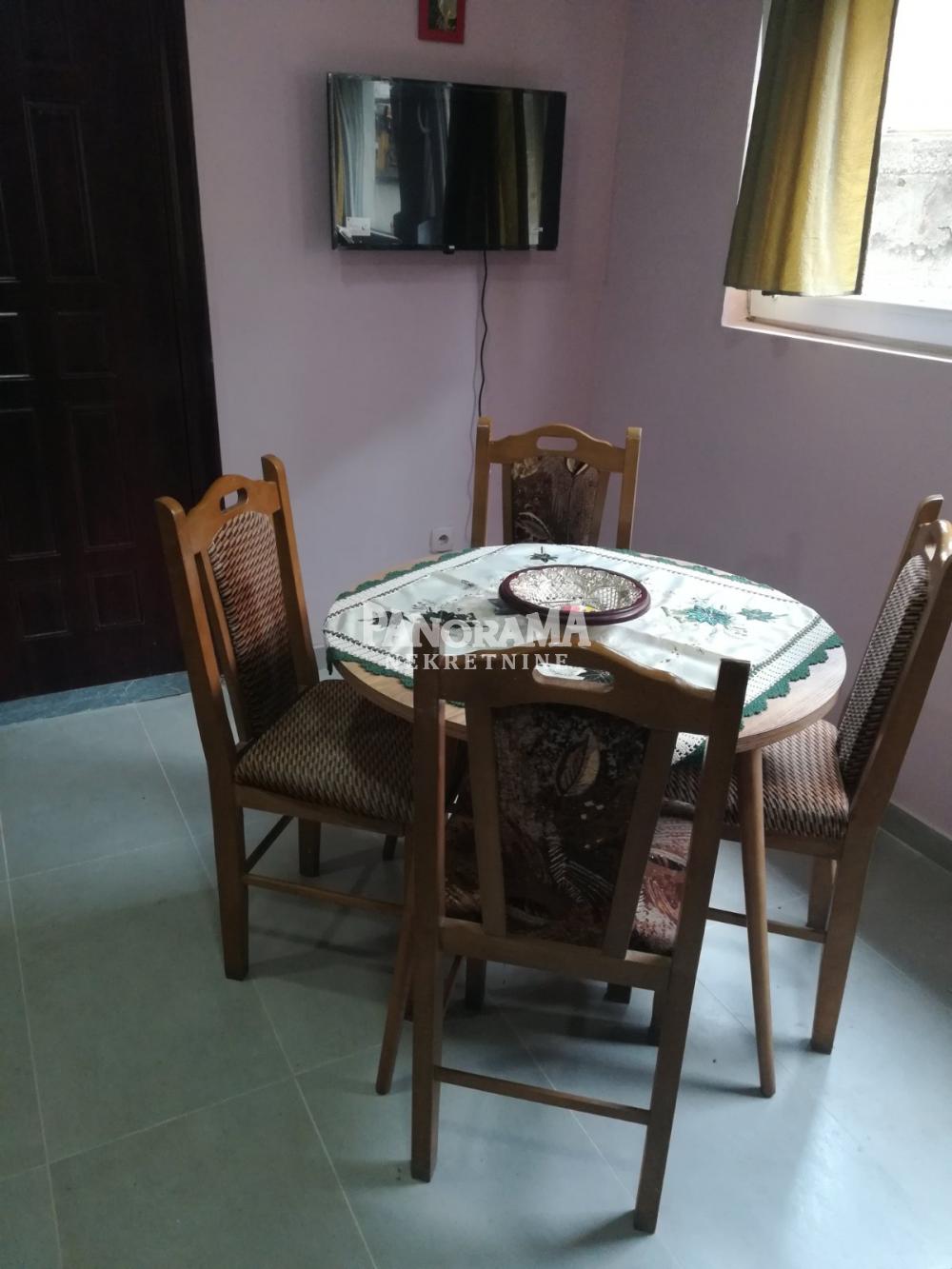 Slika 7 - Dimitrija Koturovića, Jednosoban stan za izdavanje, 25m2, 300€