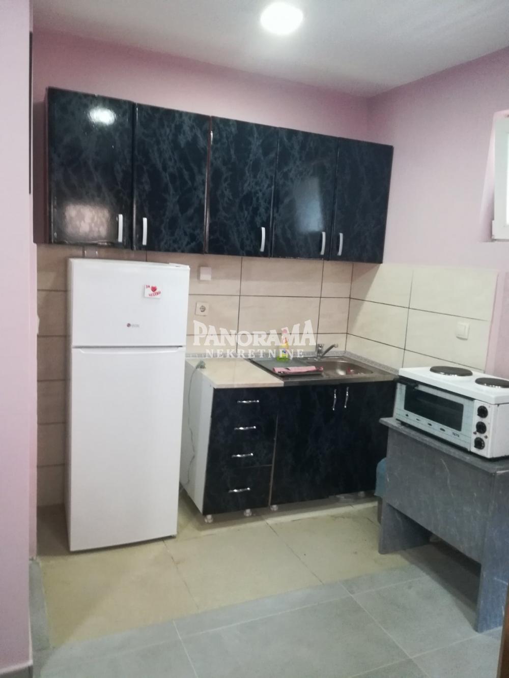 Slika 2 - Dimitrija Koturovića, Jednosoban stan za izdavanje, 25m2, 300€